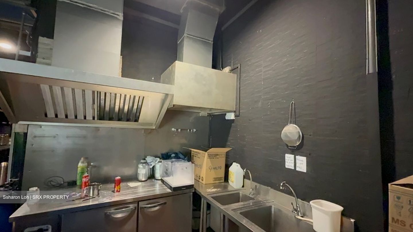 Jalan Sultan (D7), Retail #622649621